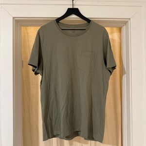 NWOT Club Monaco TShirt
